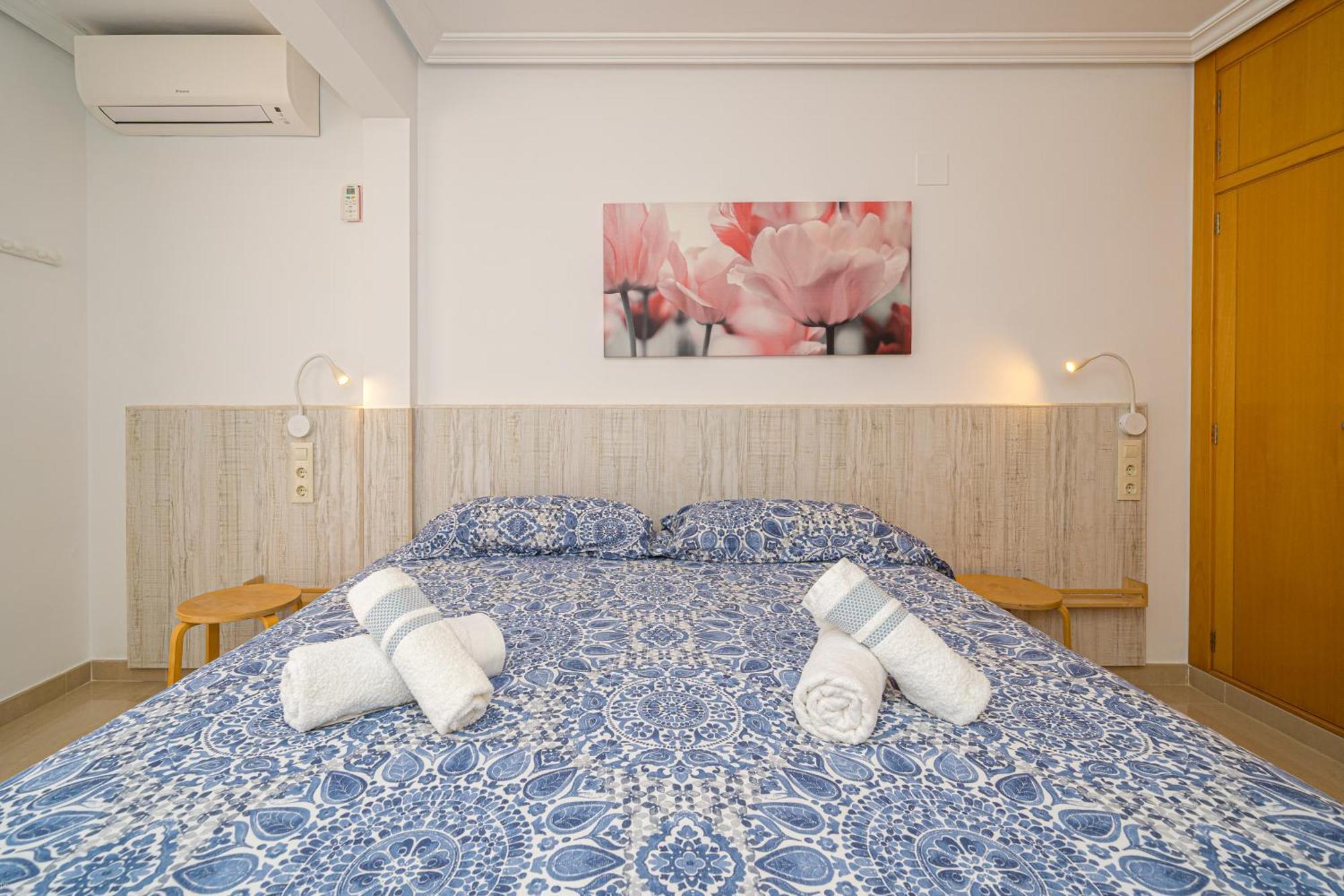 Front Line Apartment Jakarta 2 El Campello Luaran gambar