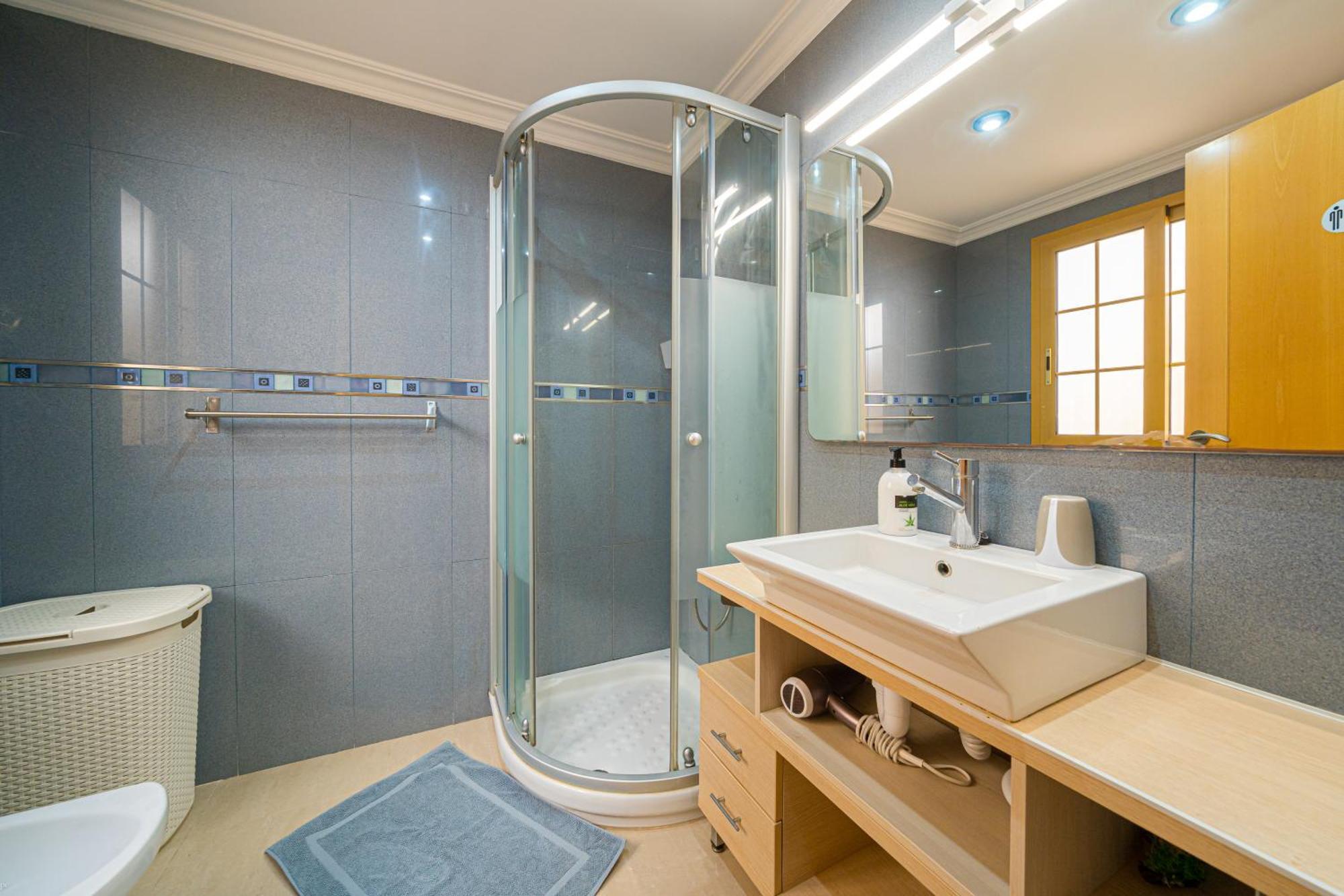 Front Line Apartment Jakarta 2 El Campello Luaran gambar